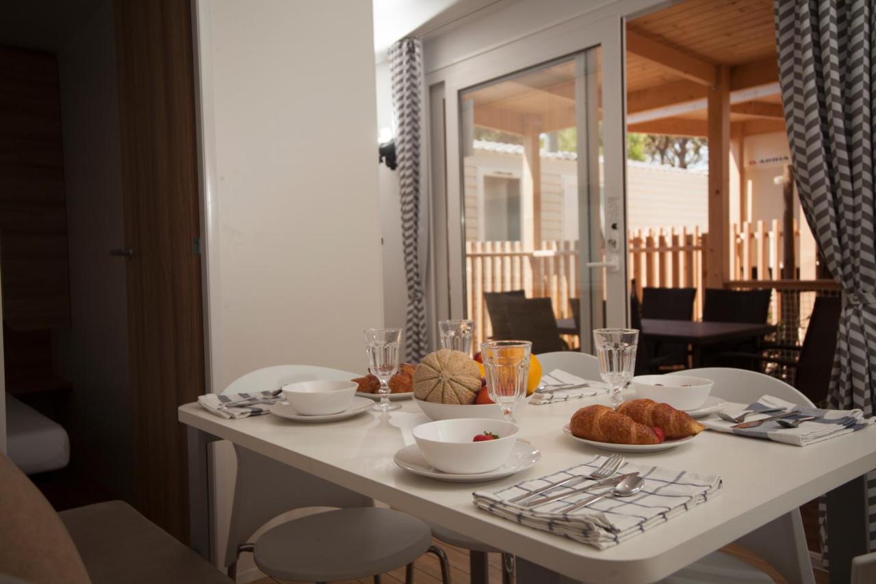 Mediteran Travel Mobile Homes In Camping Terme Catez Brežice Eksteriør billede